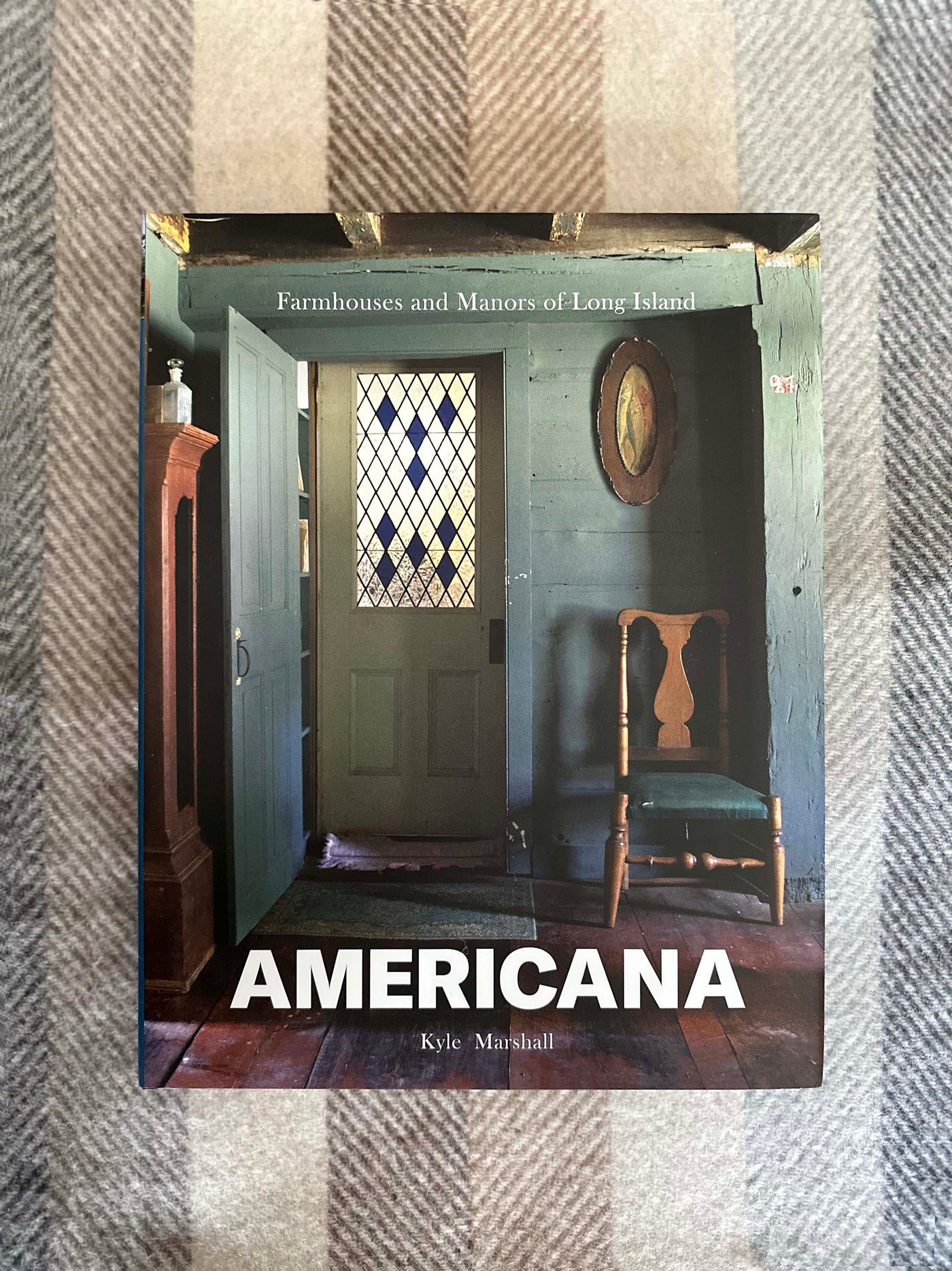 Americana: Farmhouses and Manors of Long Island